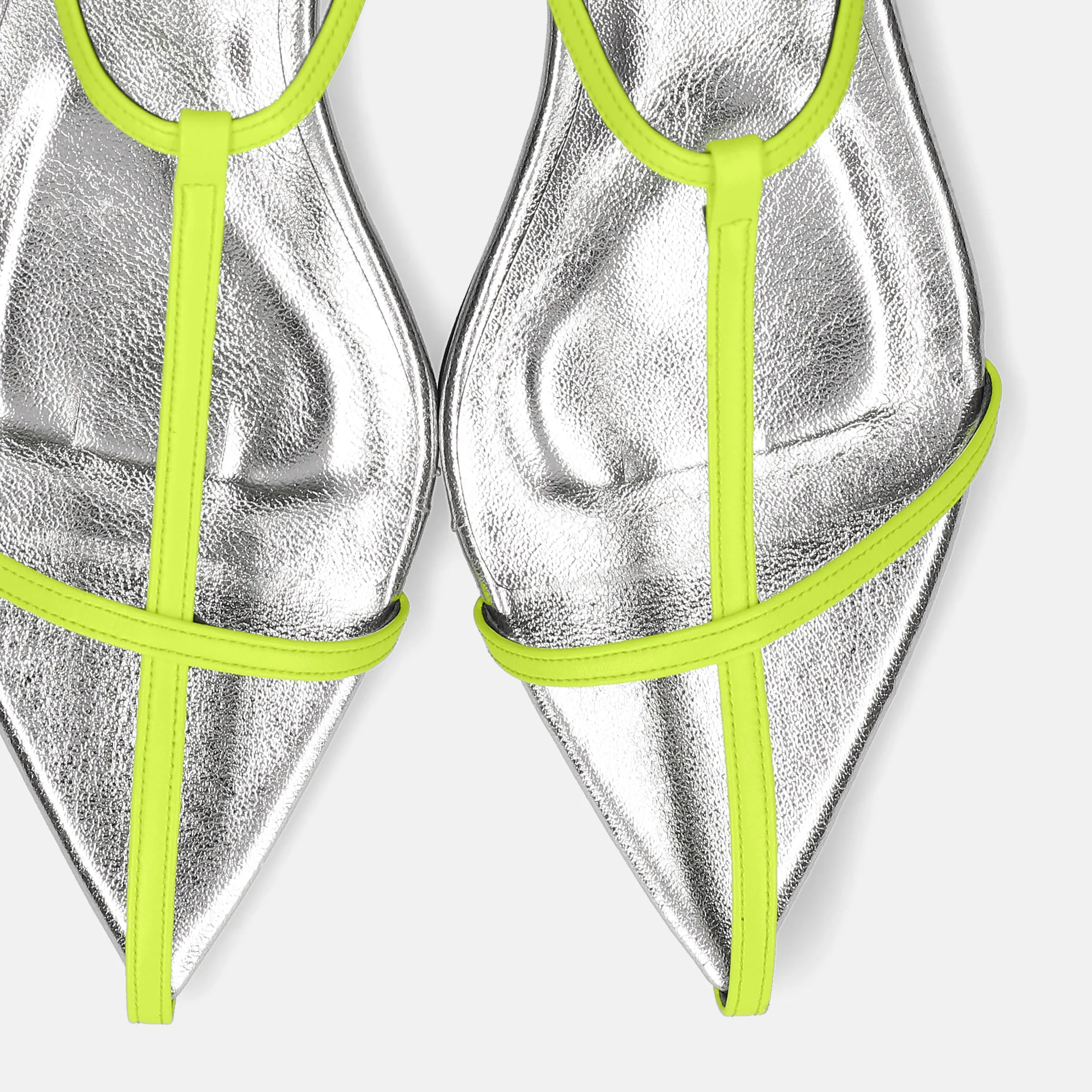 15%OFF: 2024SS: T-Strap Pointed Flat Sandals (m17001) Lime