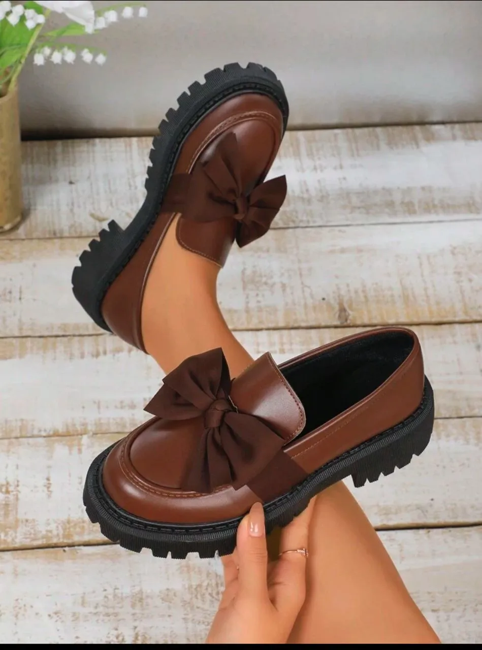 2025 New Patent Leather Anti-Slip Thick-Sole Mid-Heel British-Style Bowknot Slip-On Outdoor Loafers For Women, Valentines