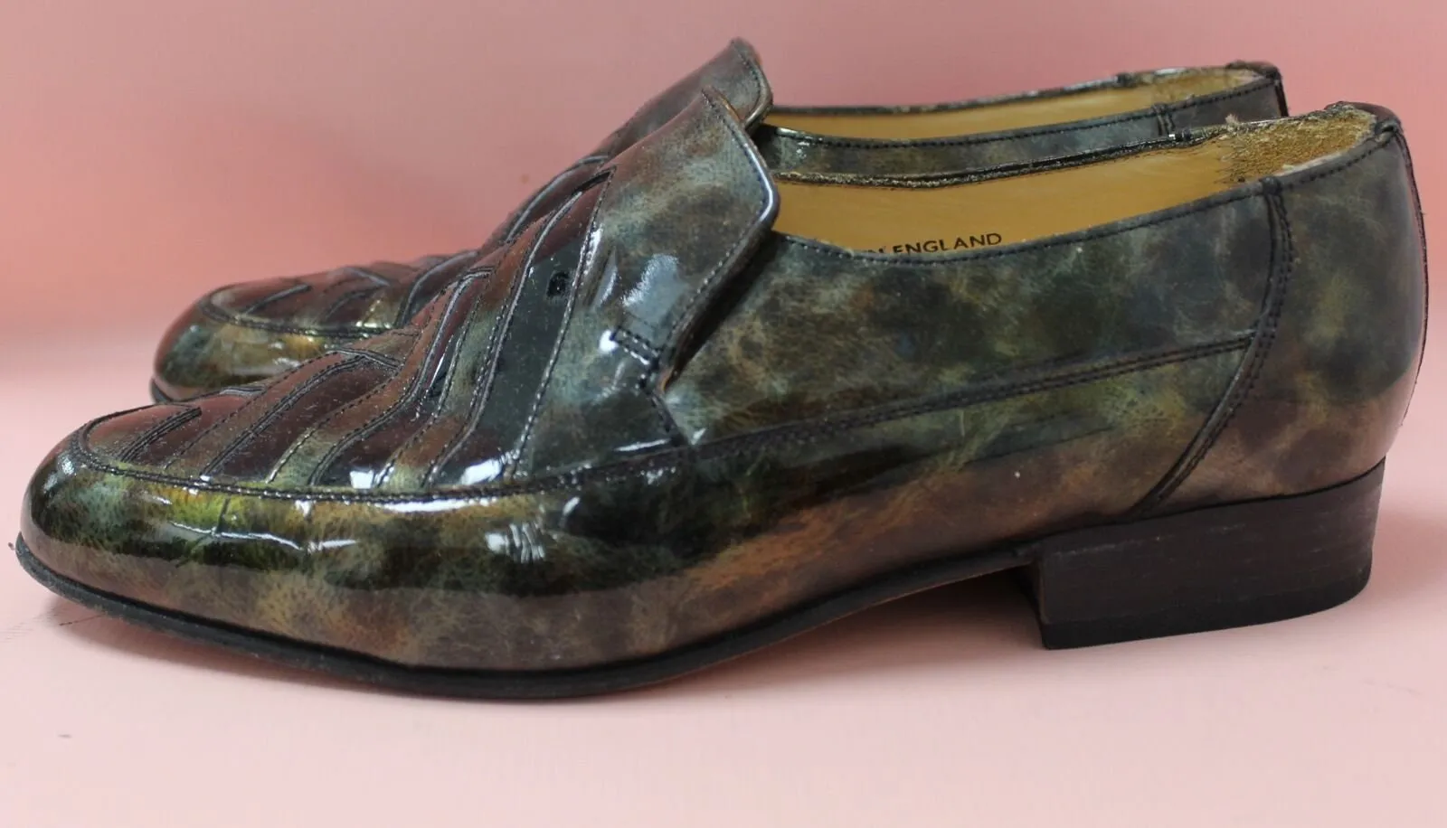 90s Sanders Patent Leather Loafers with Metallic Oil Slick Finish, Side Gore Slip On Shoes, UK 7.5 US8.5 EU41.5