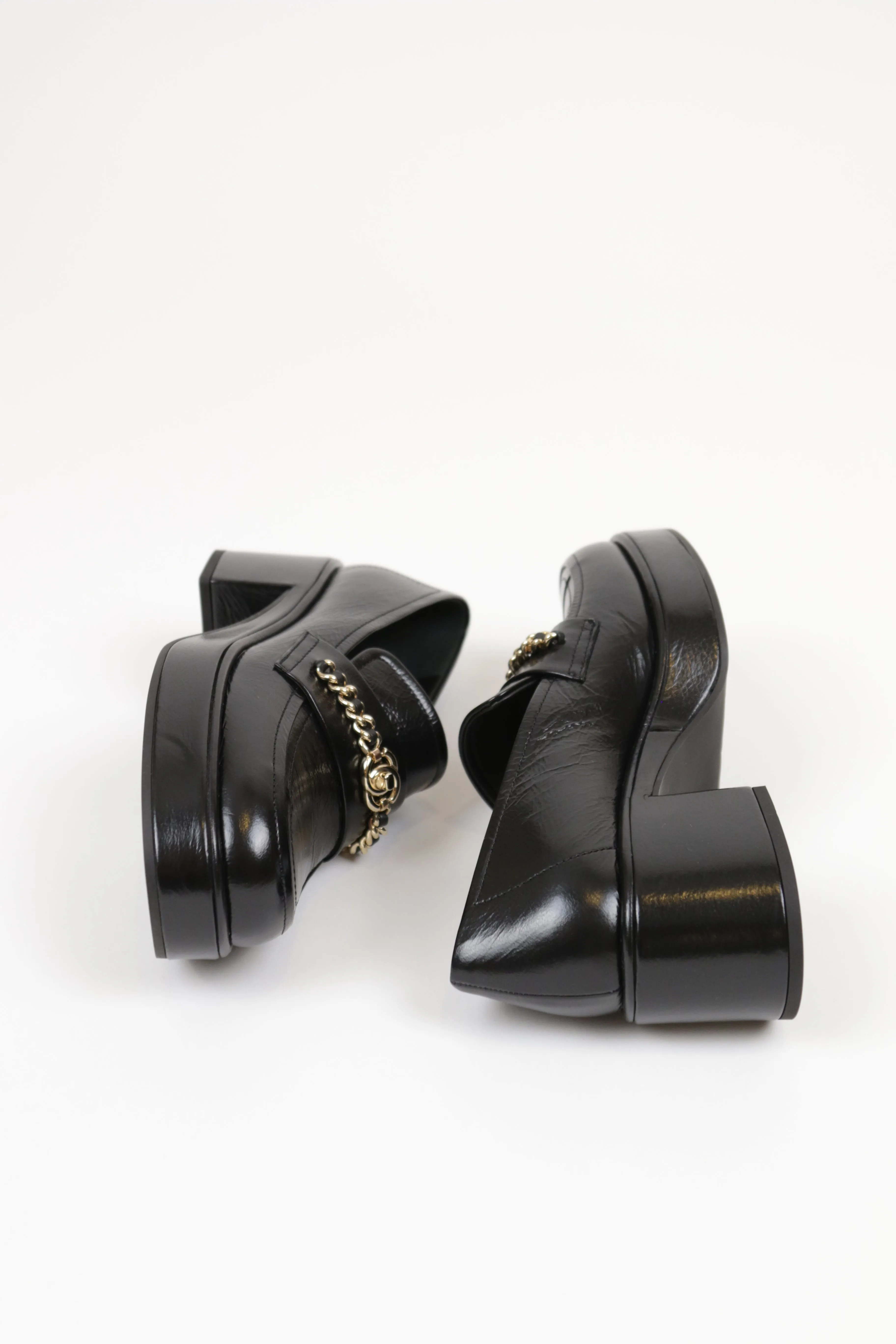 Chanel Black Lambskin Leather Chain Loafers