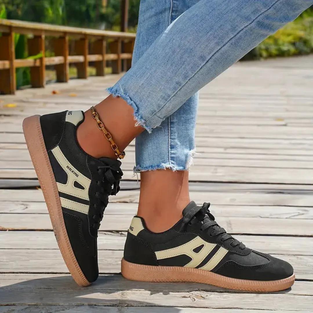 Claire - Classic Street Sneakers