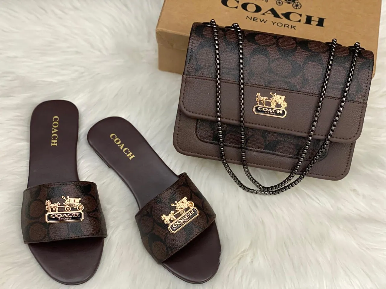 Coach Combo Slippers   Bag