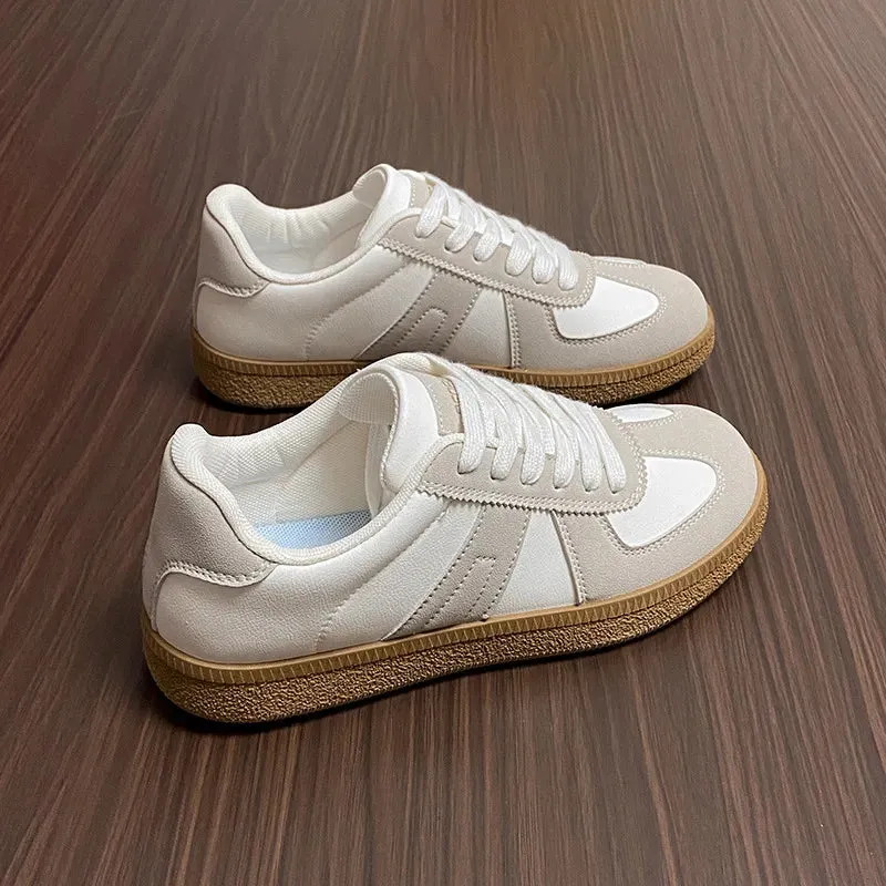 Contrast Flat Sneakers