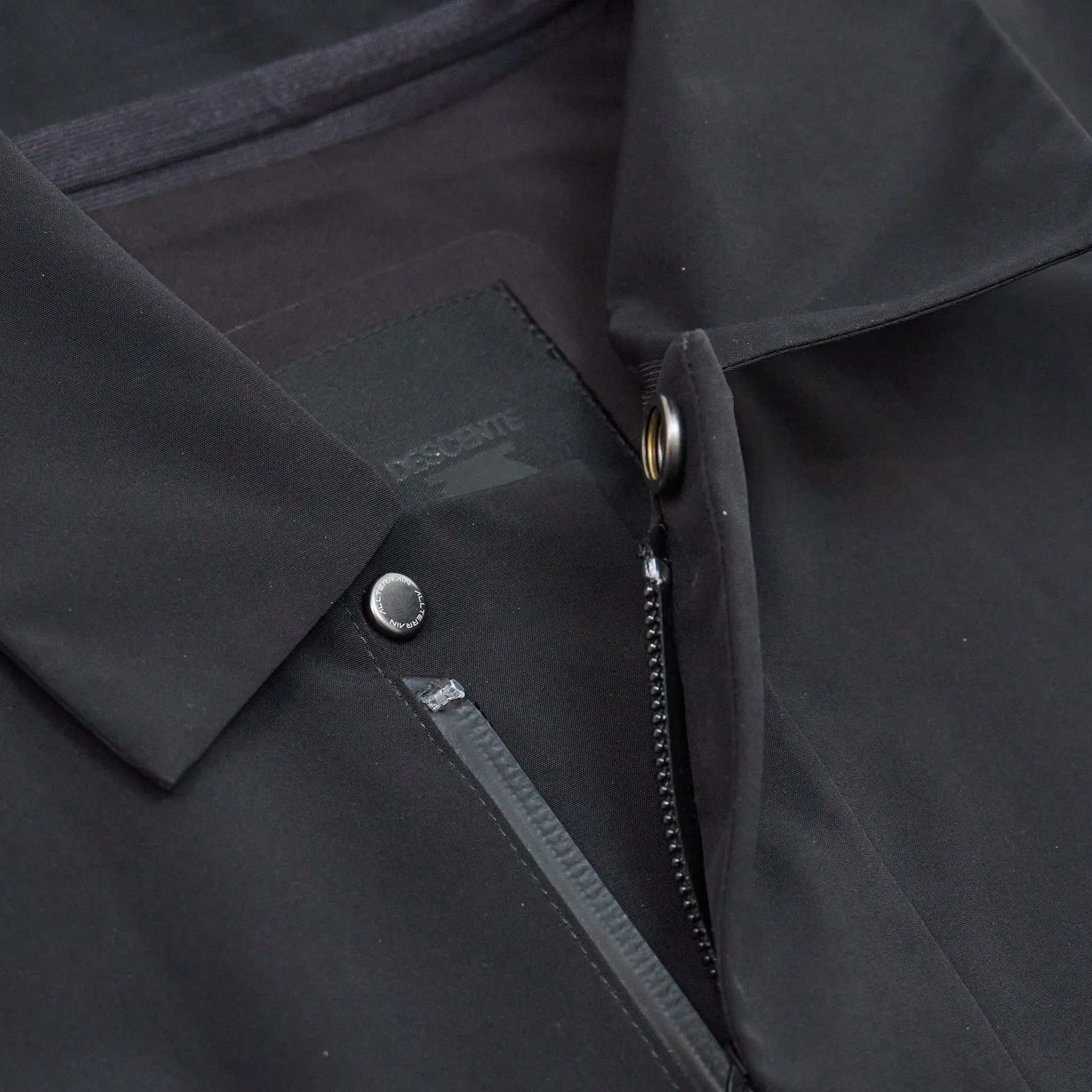 Descente Allterrain Lightweight Coat Black