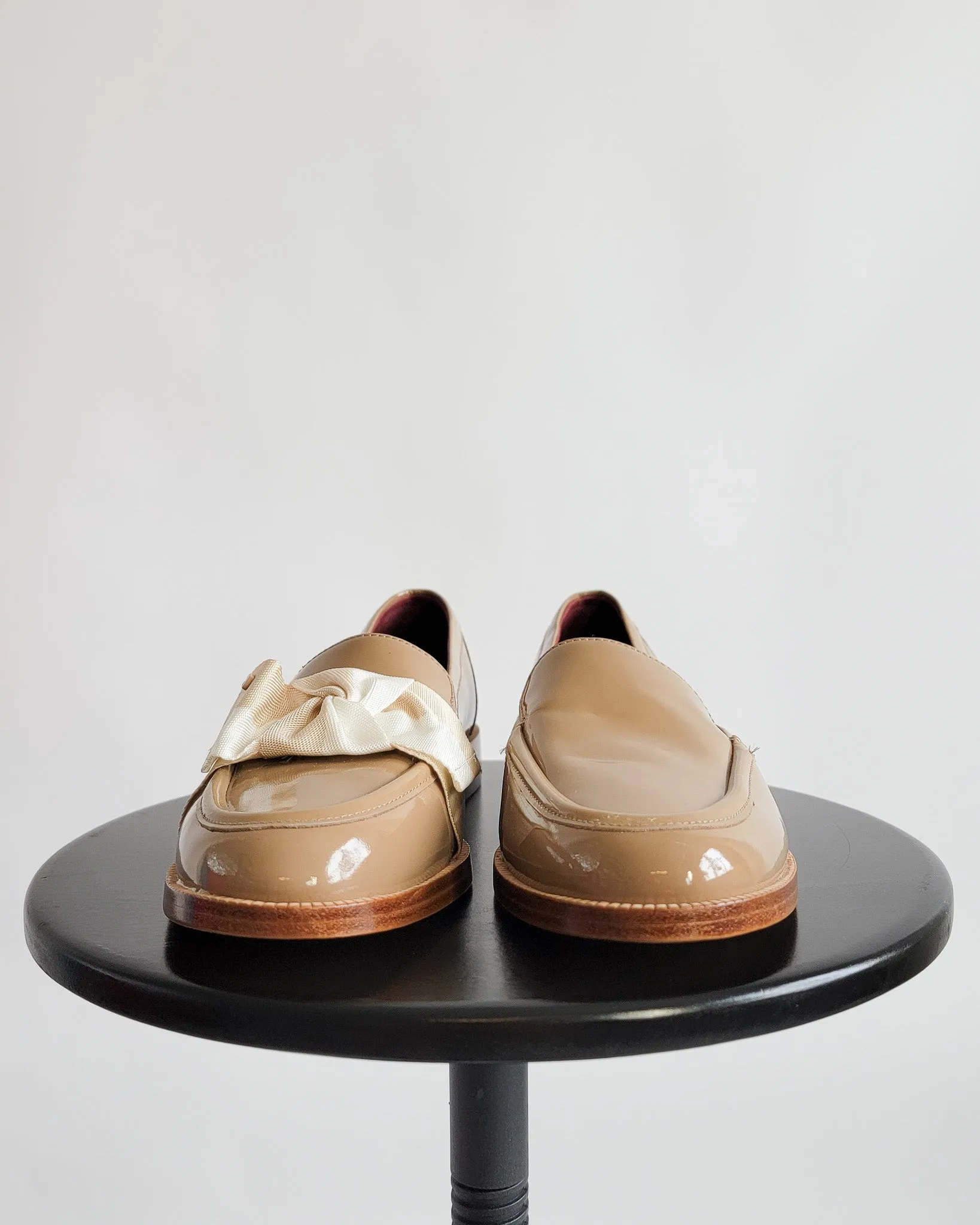 Kate Spade Patent Tan Loafers 6.5