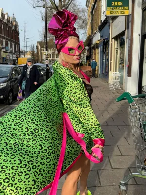 Luinluland X M&A - The Robe in Neon Leopard