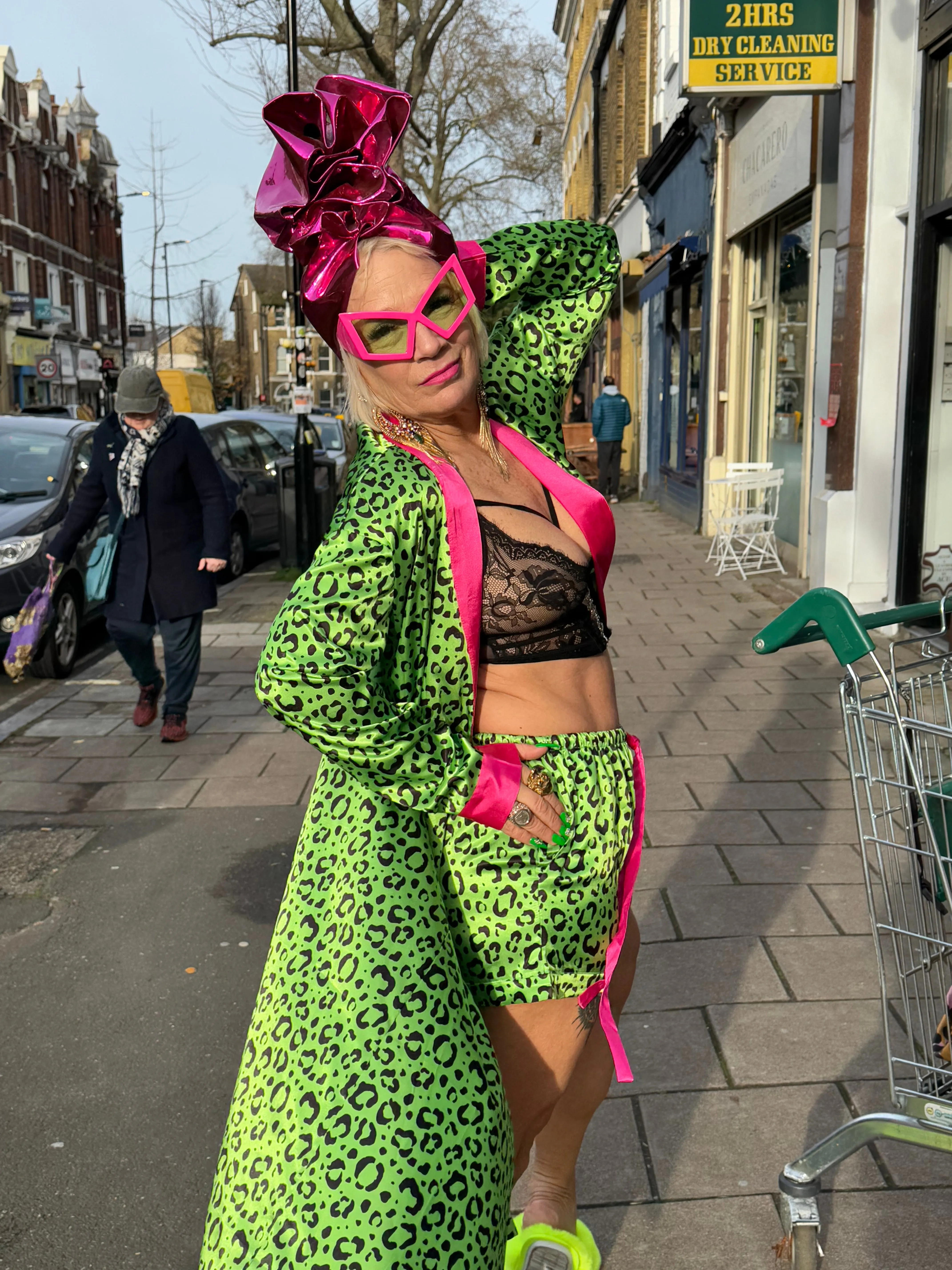 Luinluland X M&A - The Robe in Neon Leopard