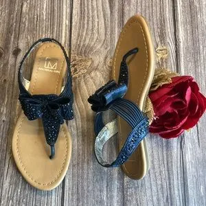MATERIAL GIRL Shayleen Blue Rhinestone Flat Thong Sandals 6M