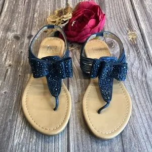 MATERIAL GIRL Shayleen Blue Rhinestone Flat Thong Sandals 6M