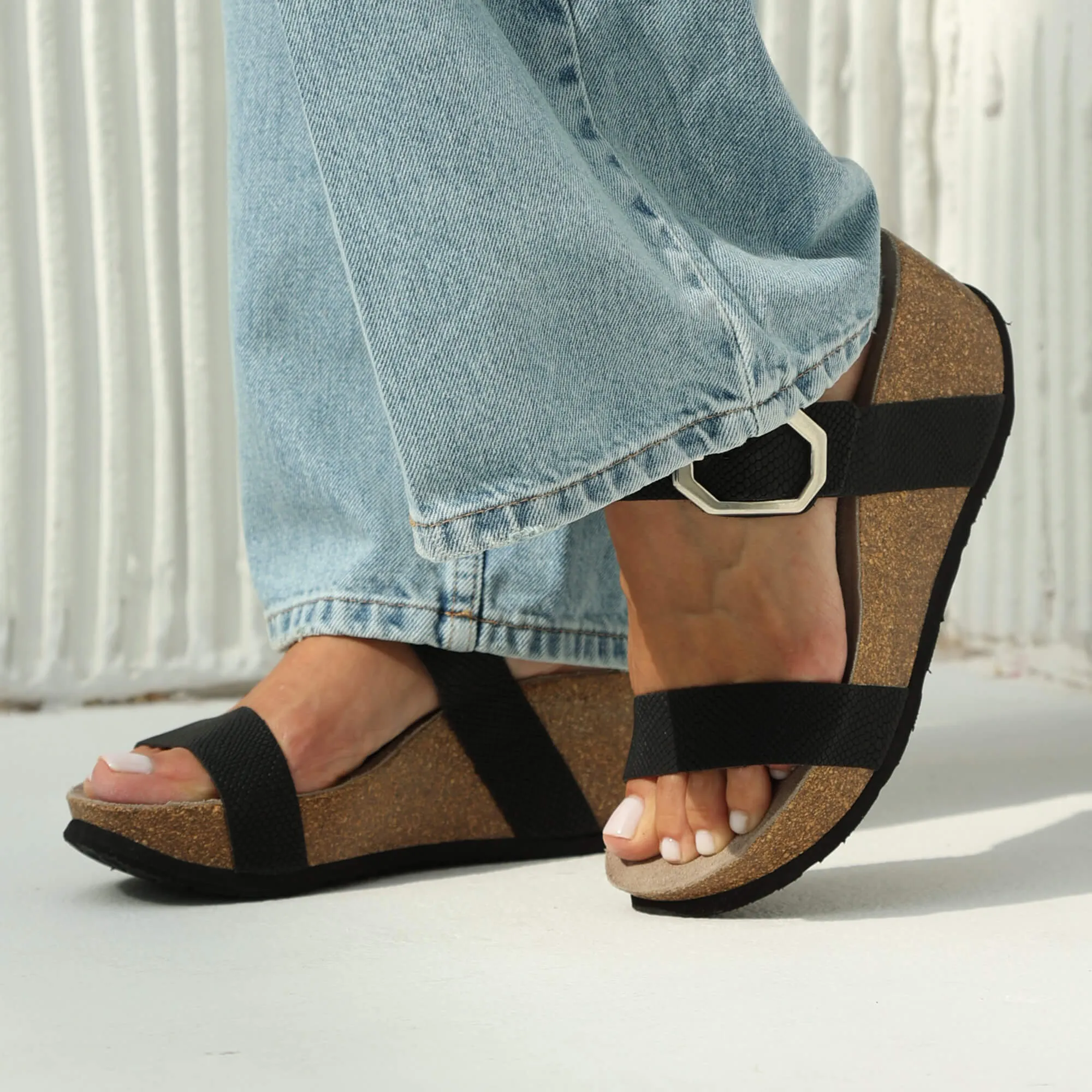 Mont Black Sandals