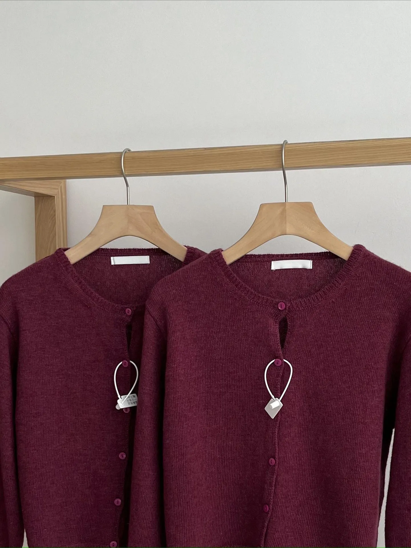 NEW & IN-STOCK - Korean Cropped Wool Blend Cardigan