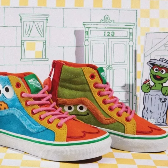 RARE COLLAB Vans X Sesame Street Sk8-Hi Zipper Back Sneakers Kids 2